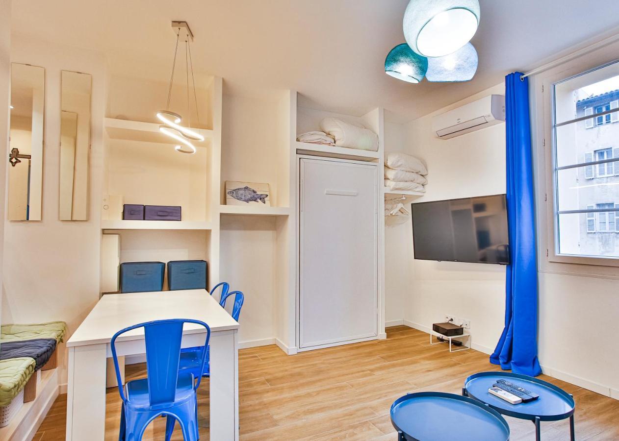 La Cle Studio Clim, Wifi, Gare Et Port A Toulon Exterior photo